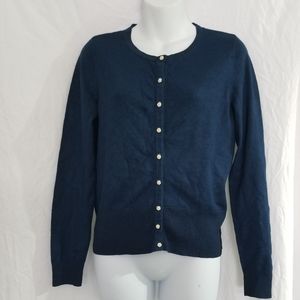 Women's sweater
